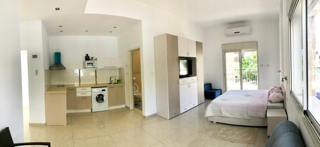 Bat Galim - Luxury Apartment By The Sea Hajfa Zewnętrze zdjęcie